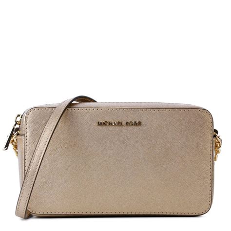 michael kors crossbody goud|Michael Kors gold crossbody bag.